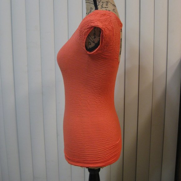 NWT Bebe coral pink cut out back top shirt petite small P / S - Picture 3 of 5